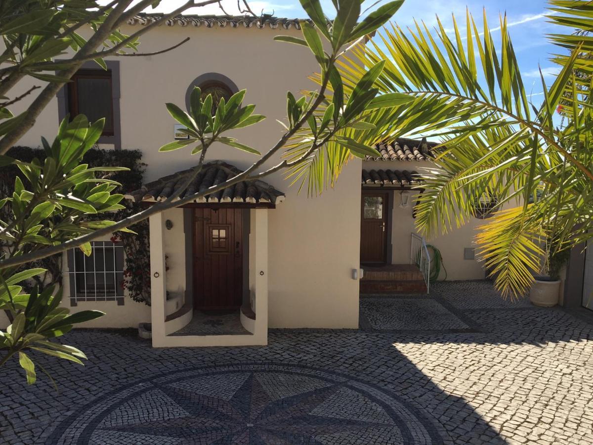 Felicidade Loulé Esterno foto
