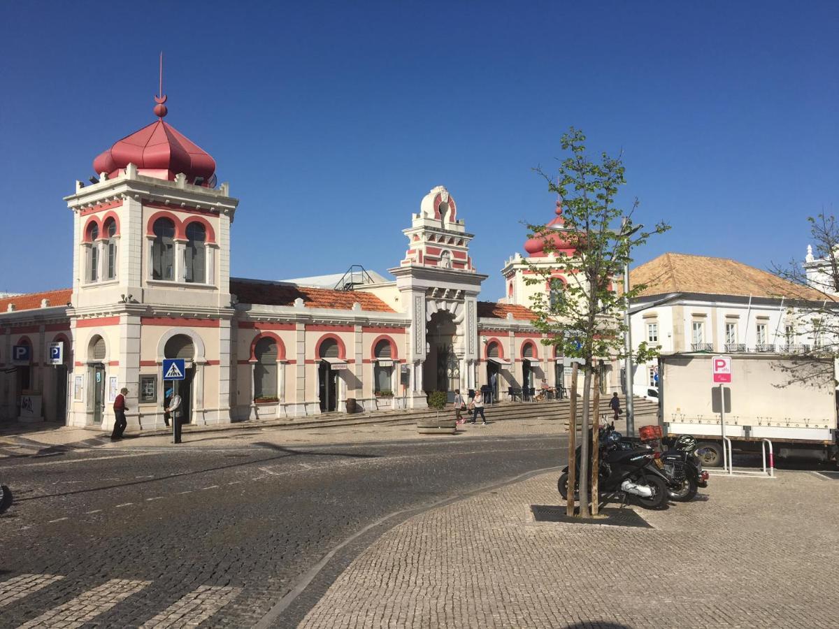 Felicidade Loulé Esterno foto